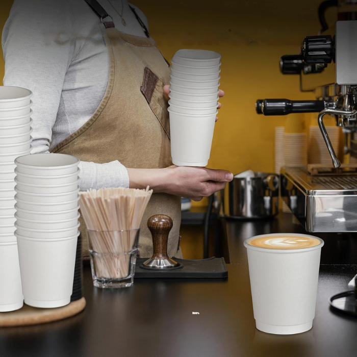 Double Wall Heavy Duty 8 Oz White Paper Cups.